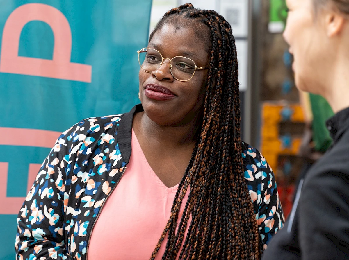 Gifty Rosetta Amo Antwi im Gespräch